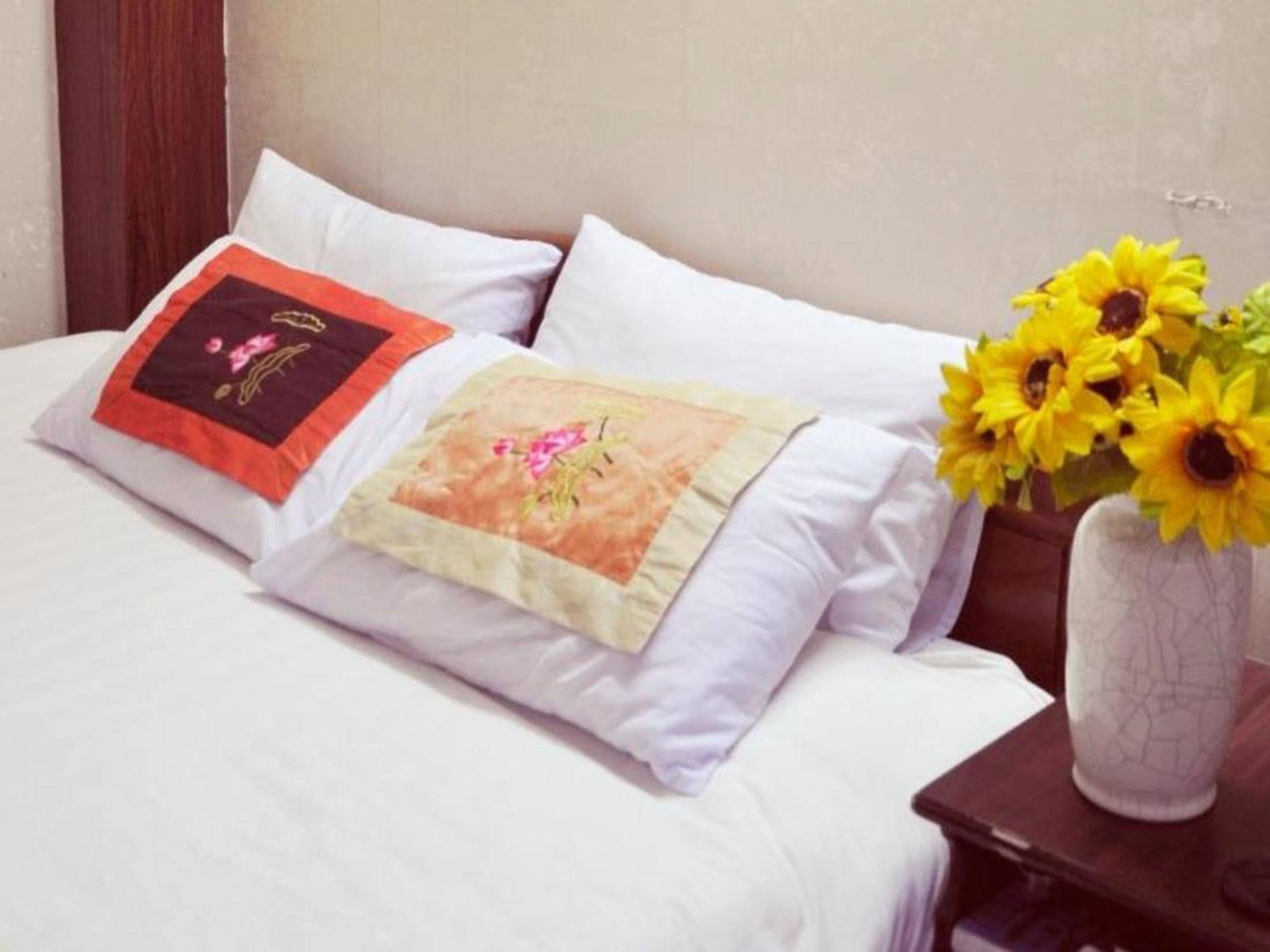 Hanoi Downtown Hostel Exterior foto